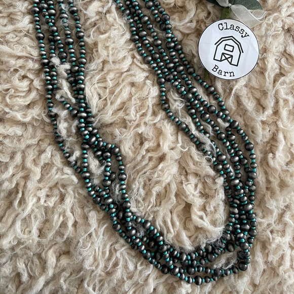 Navajo inspired necklace set with Turquoise - Picture 2 of 5